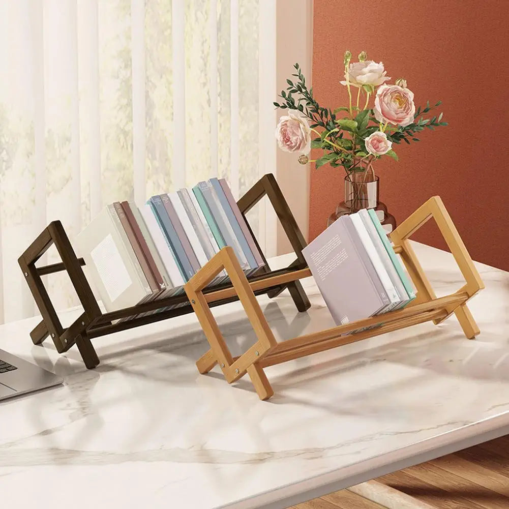 Bambusová knihovna ve tvaru A