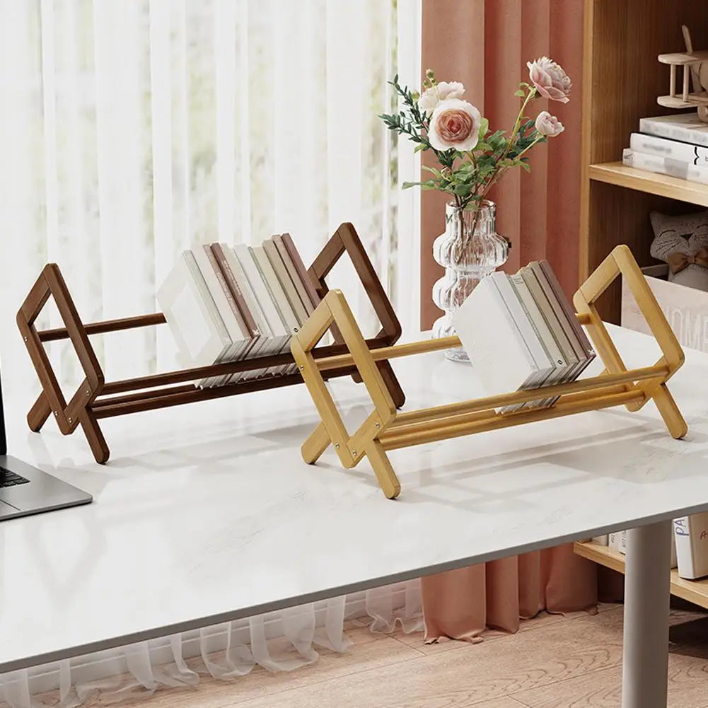 Bambusová knihovna ve tvaru A