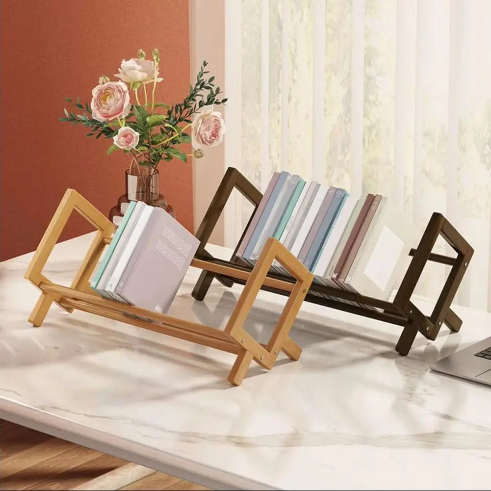 Bambusová knihovna ve tvaru A